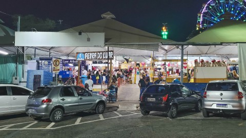  Feira do Luar | Tradição de mais de 20 anos em Caldas Novas Goiás