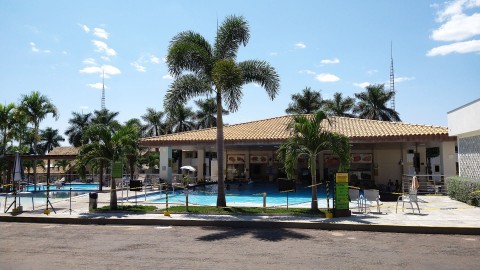 Hospedagem Carnaval Caldas Novas no diRoma Internacional Resort