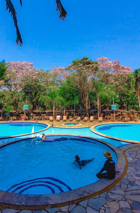 Hospedagem Thermas Paradise Residence | R$ 250.00 diária - 4 adultos + 1 chd | 1 quarto