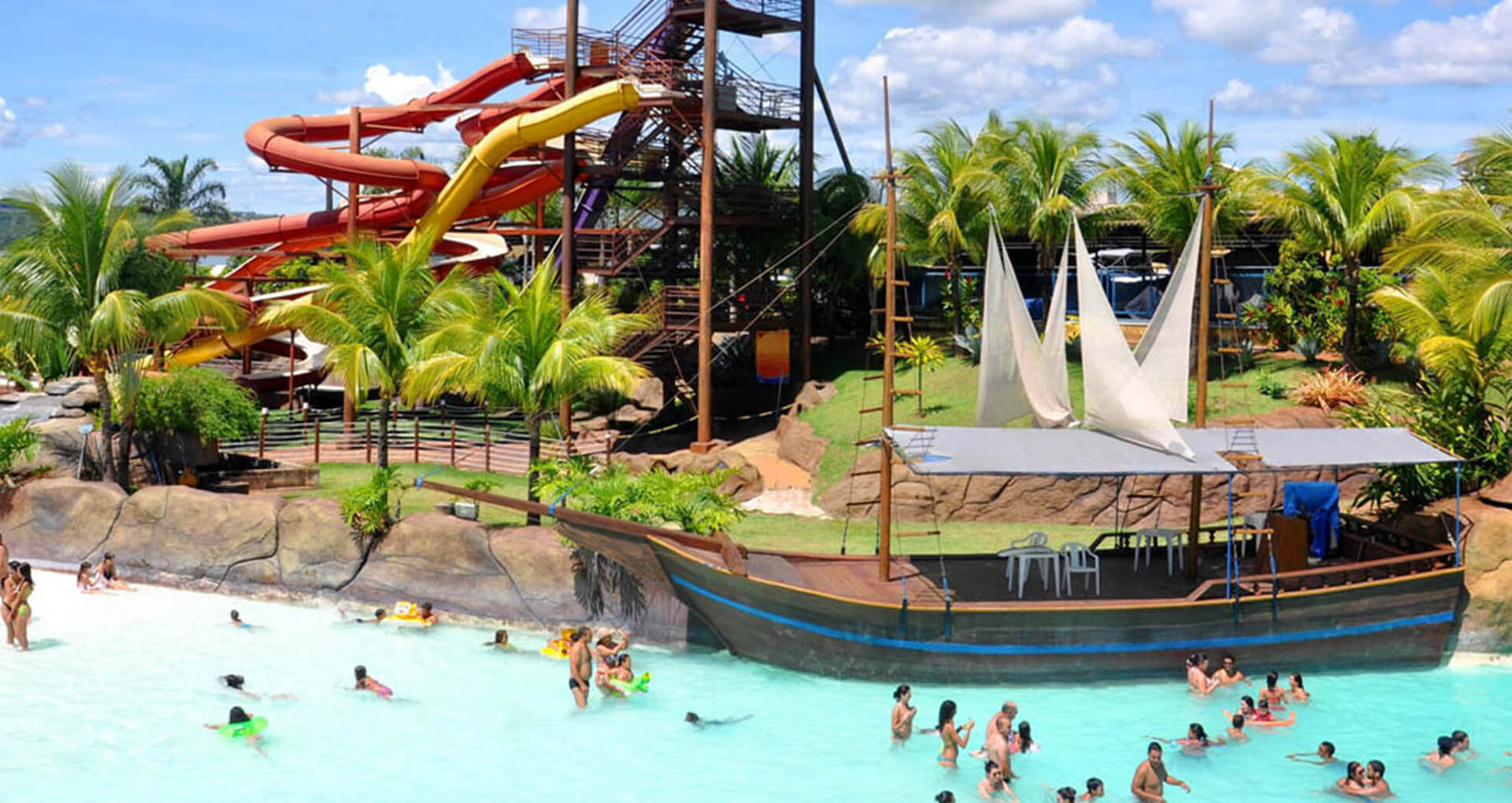 Conheça o Náutico Praia Clube em Caldas Novas